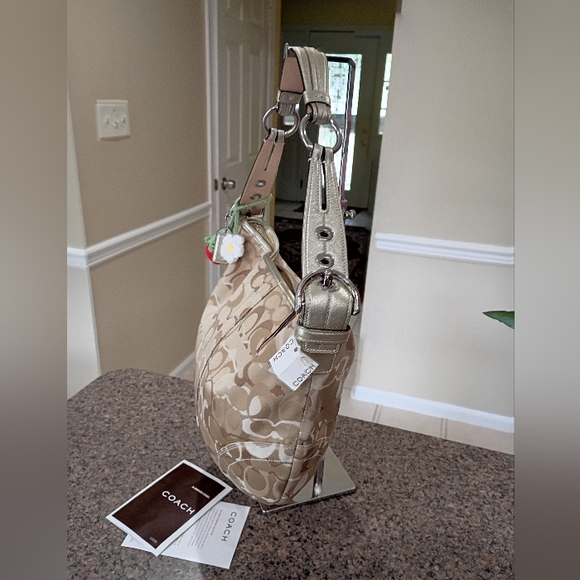 NWT Coach Soho  Optic Signature Vintage Shoulder Bag - Picture 9 of 17